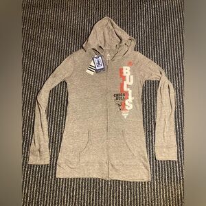 NWT Chicago Bulls Full Zip Hooded Sweatshirt Hoodie Women's Small Adidas NBA4her